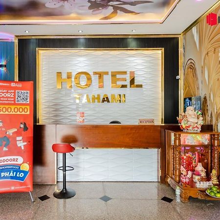 RedDoorz Tahami Hotel near Kha Van Can Ho Chi Minh-stad Buitenkant foto